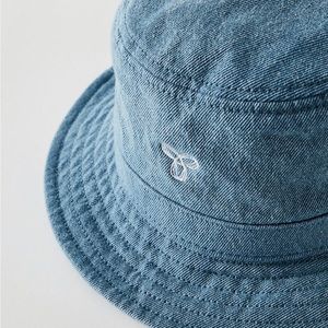 Aritzia TNA denim bucket hat